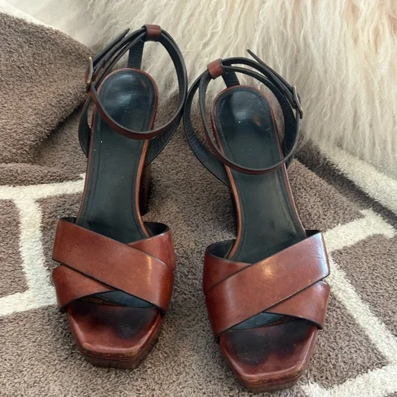 Saint Laurent Conac Leather "Farrah 80" Platform Heel Sandals
Loved these - Picture 3 of 9